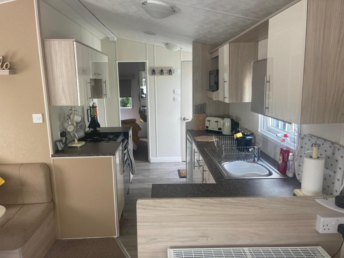 4 Lakes Holiday Let Βίλα Carnforth Εξωτερικό φωτογραφία